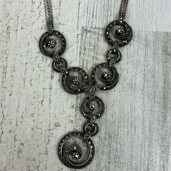 Vintage No Brand Sterling Silver and Marcasite necklace